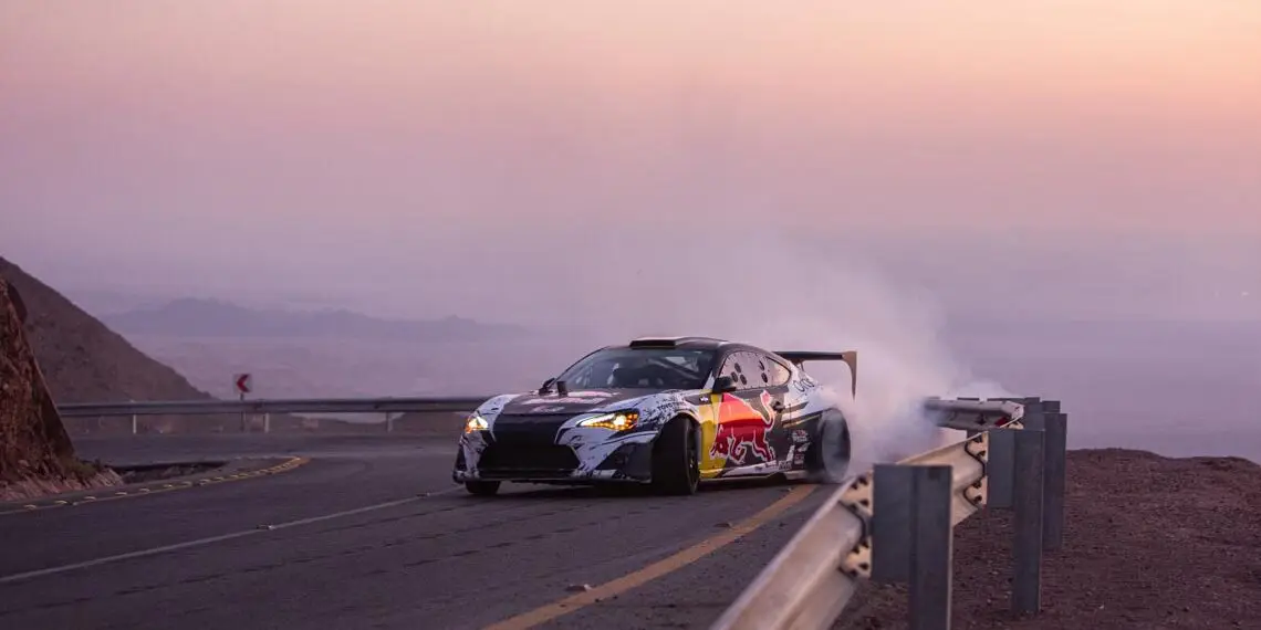 Drifting in the Middle East: Desert Slides and Urban Drift