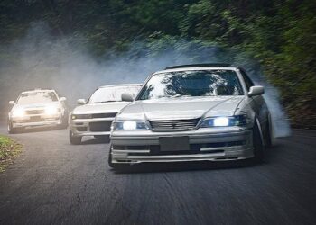 Tandem The Art of Synchronized Slides