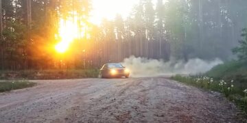 1995 Mercedes C-Class Performs Insane Drifts, Jumps, Stunts
